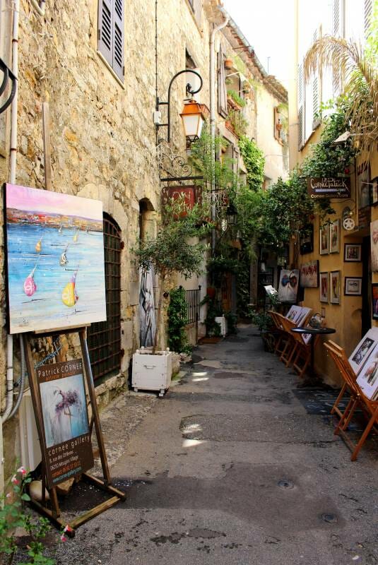 In the Footsteps of Picasso in Mougins