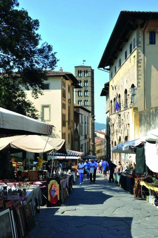 antique markets of Tuscany and Provence