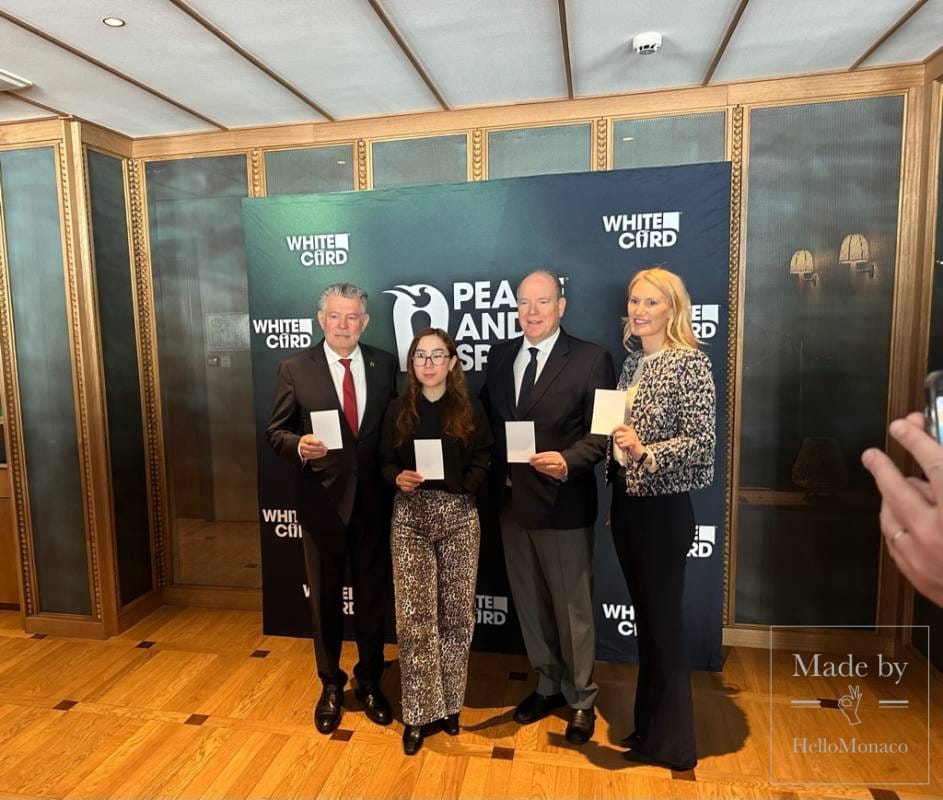 White Cards in Monaco : A Playbook for Peace in the World