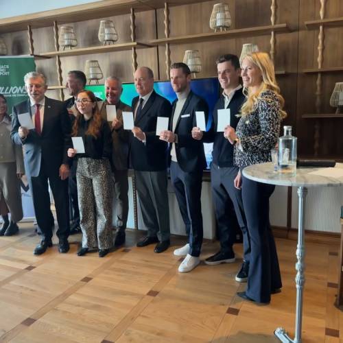 White Cards in Monaco : A Playbook for Peace in the World