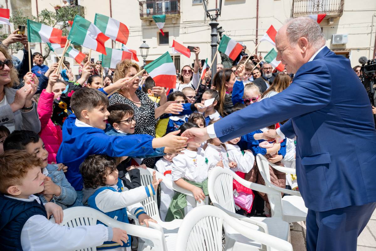 Prince Albert II makes Historic Visit to Pompeii
