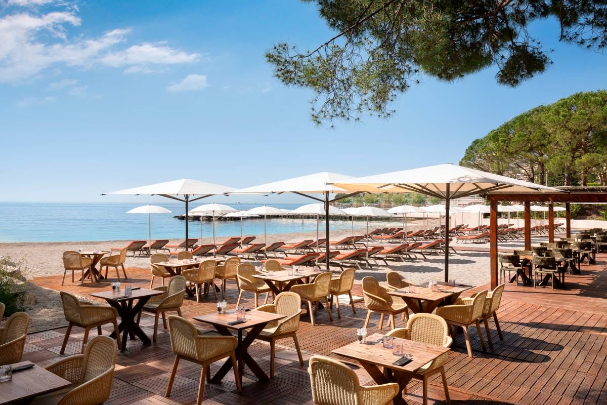 Le Meridien Beach Plaza