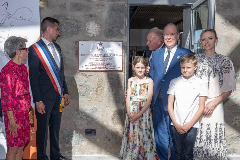 Princess Gabriella is honoured in Carladès