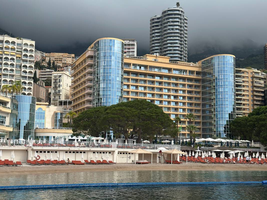 Meridian Beach Plaza © Hello Monaco