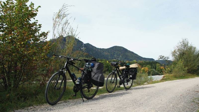 Monaco to Istanbul by bike: three colleagues chase the horizon in 14 days