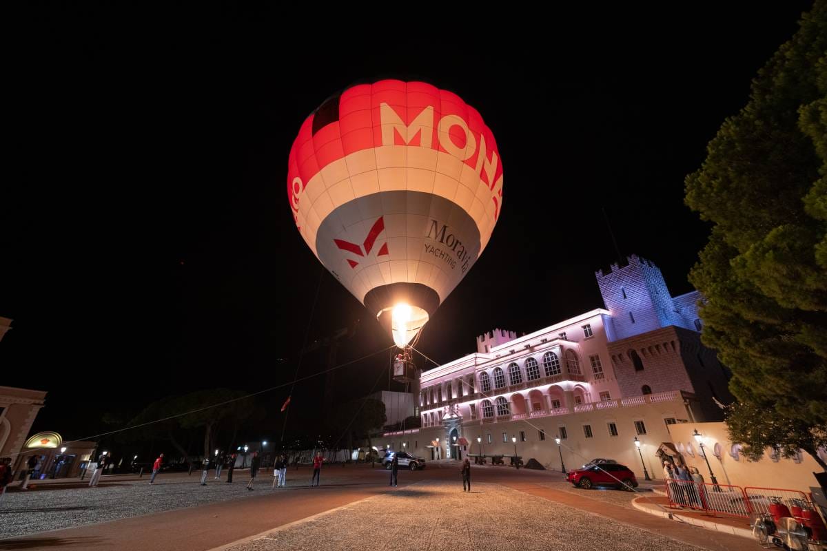 Monaco Unveils Its Ecological Hot Air Balloon