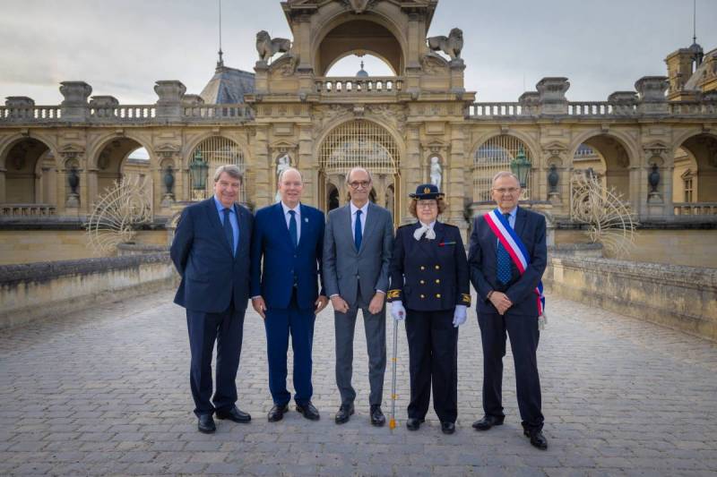Prince Albert II makes Historic visit to Guiscard and Chantilly