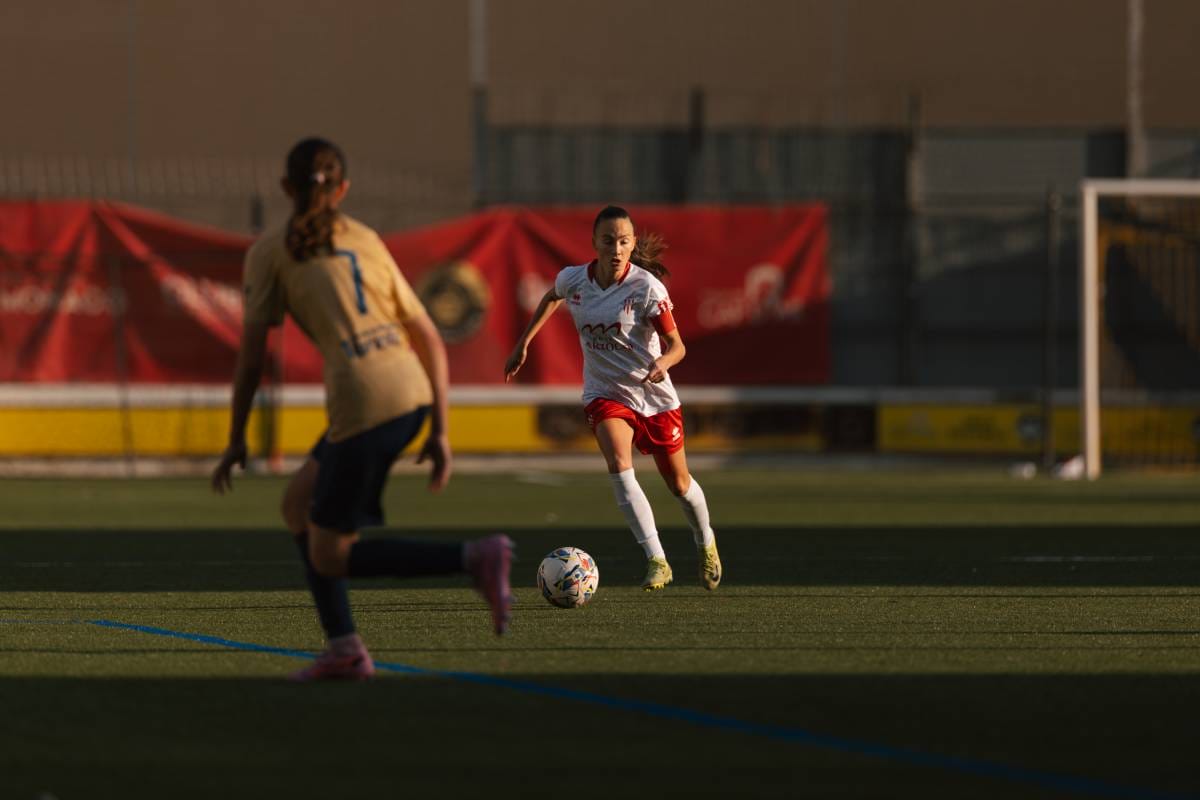 This last Sunday, Monaco United Football Club played the first home match in its history at the Didier Deschamps Stadium in Cap-d’Ail, facing Mougins for the fourth round of the championship.
