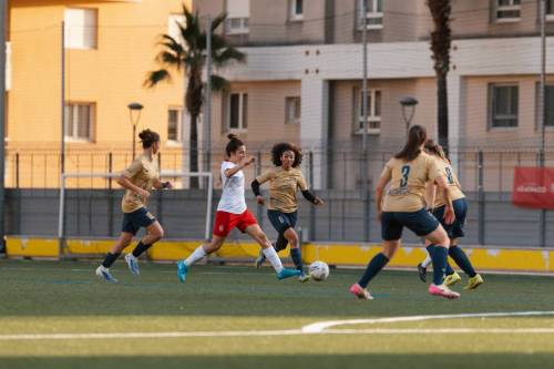 This last Sunday, Monaco United Football Club played the first home match in its history at the Didier Deschamps Stadium in Cap-d’Ail, facing Mougins for the fourth round of the championship.