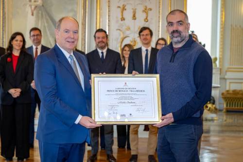 Prince Albert II presented Nicolas Daubanes with the Prince of Monaco - Villa Medici creation grant