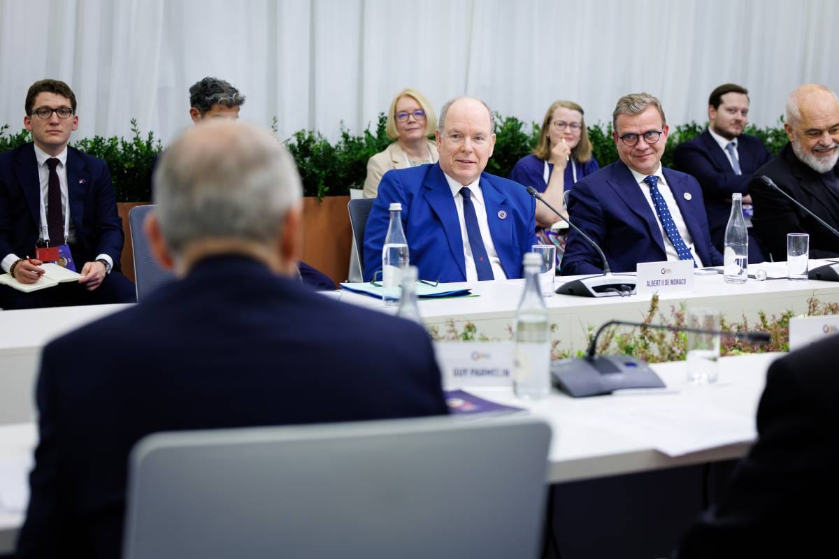 Prince Albert II Joins European Leaders at Key Summit in Armenia