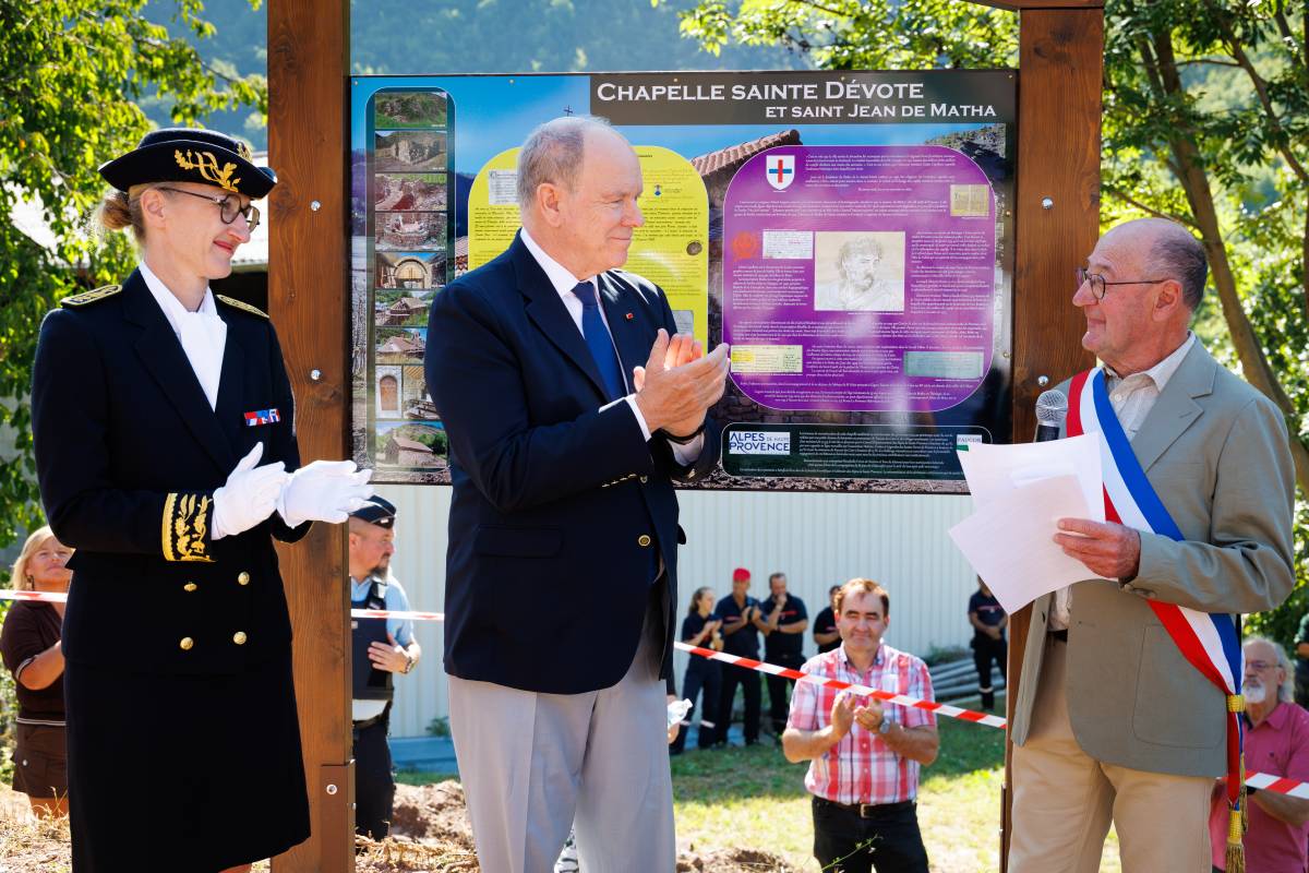 Prince Albert II inaugurates Restored Saint Devote Chapel in Faucon-du-Caire