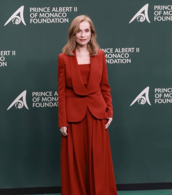 Christina Aguilera, Plácido Domingo, Sister Sledge perform at Prince Albert II Foundation 20th Anniversary Gala