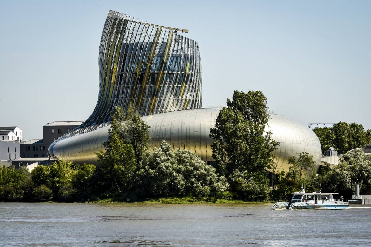 Bordeaux, A city of Stone and Vineyards