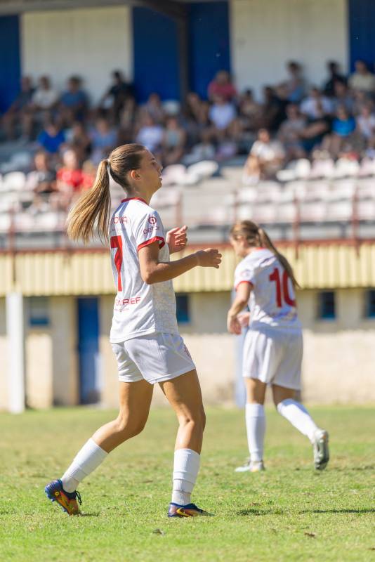 Goalkeeper Turns Goalscorer as the Monaco United Team Go Top